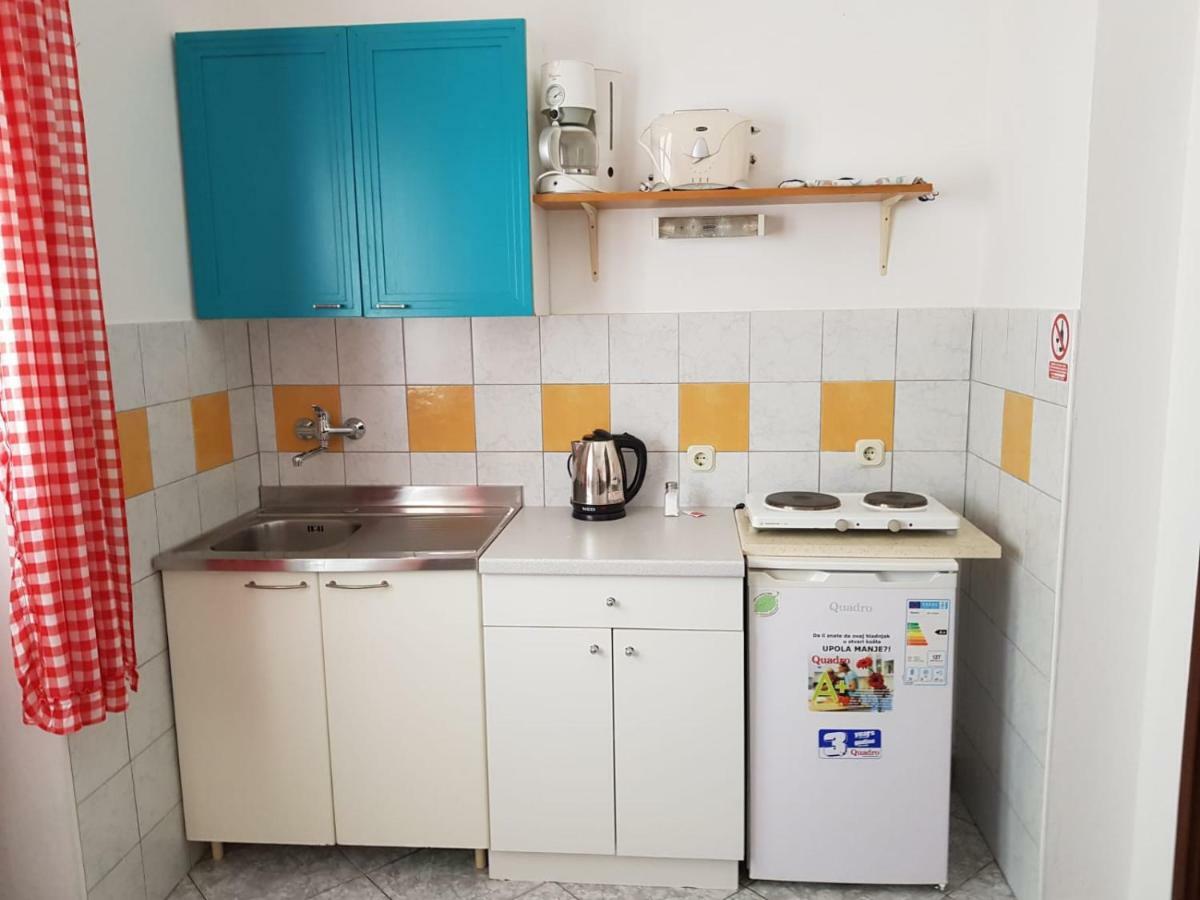 סנג' Apartments Josica מראה חיצוני תמונה