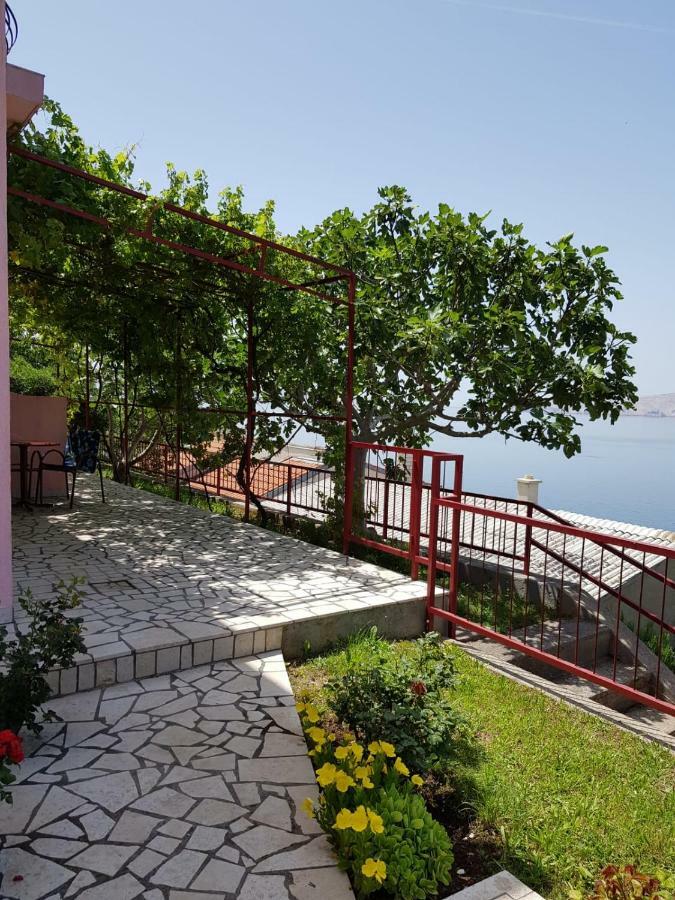 סנג' Apartments Josica מראה חיצוני תמונה