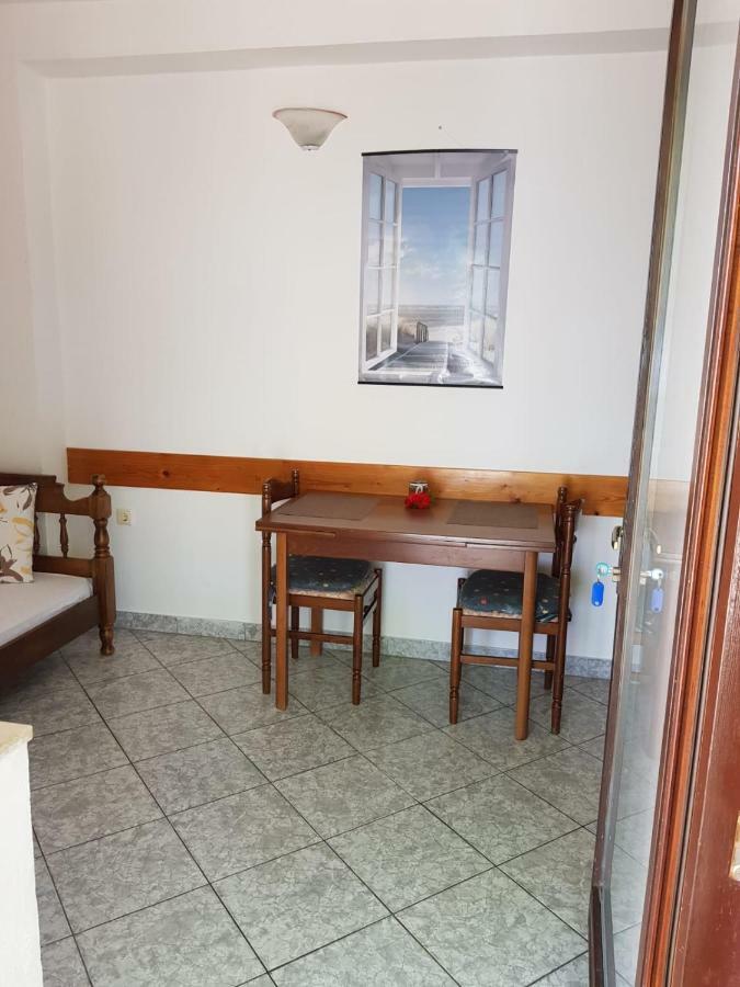 סנג' Apartments Josica מראה חיצוני תמונה